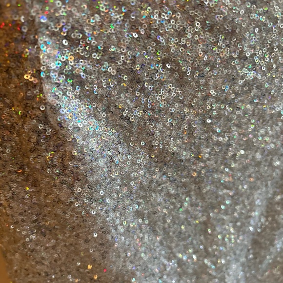 FOREVER 21 sparkly sequin miniskirt - Picture 3 of 6